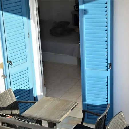 Irene 2 Aparthotel 4*