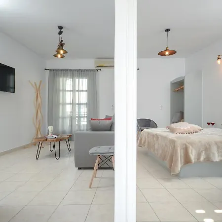 Irene 2 4* Naxos City