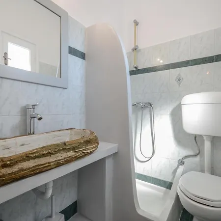 Irene 2 Aparthotel Naxos City